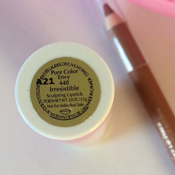 Estée Lauder bundle new - Picture 2 of 5